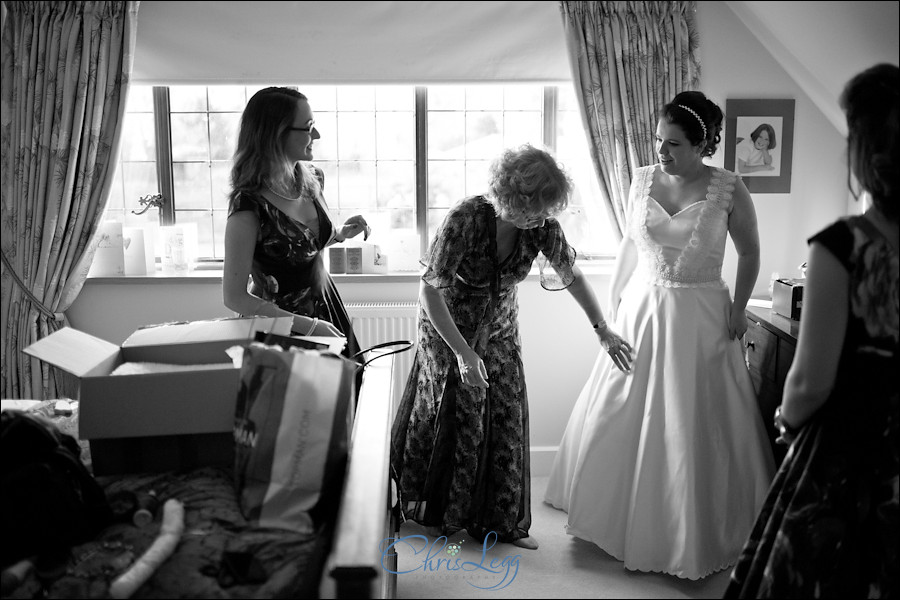 Wedding Photography at Hall Place in Berkshire