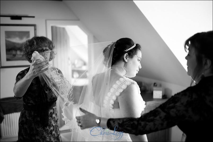 Wedding Photography at Hall Place in Berkshire