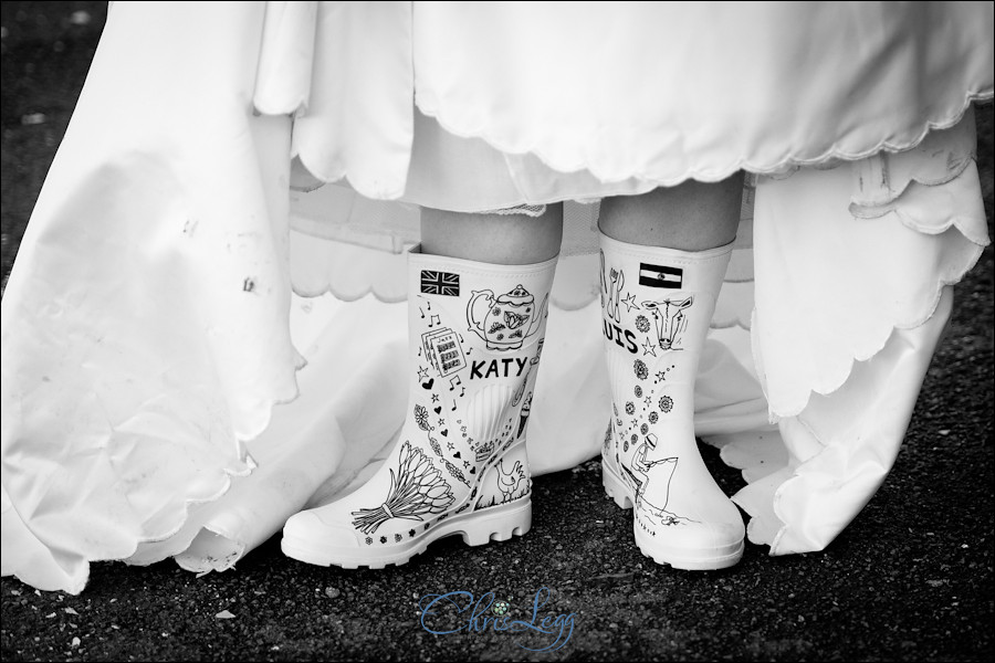 Wedding Photography at Hall Place in Berkshire