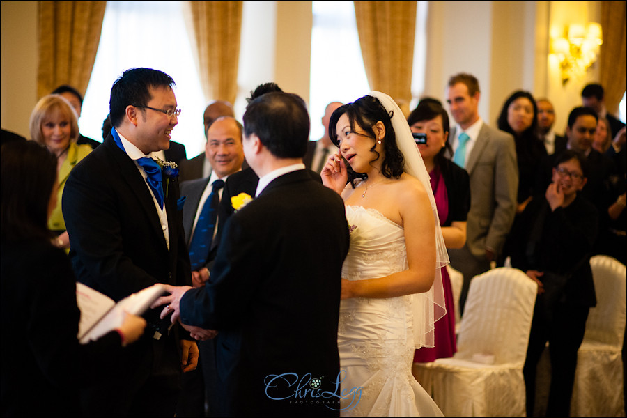 Traditional Chinese Tea Ceremony and Landmark Hotel Wedding