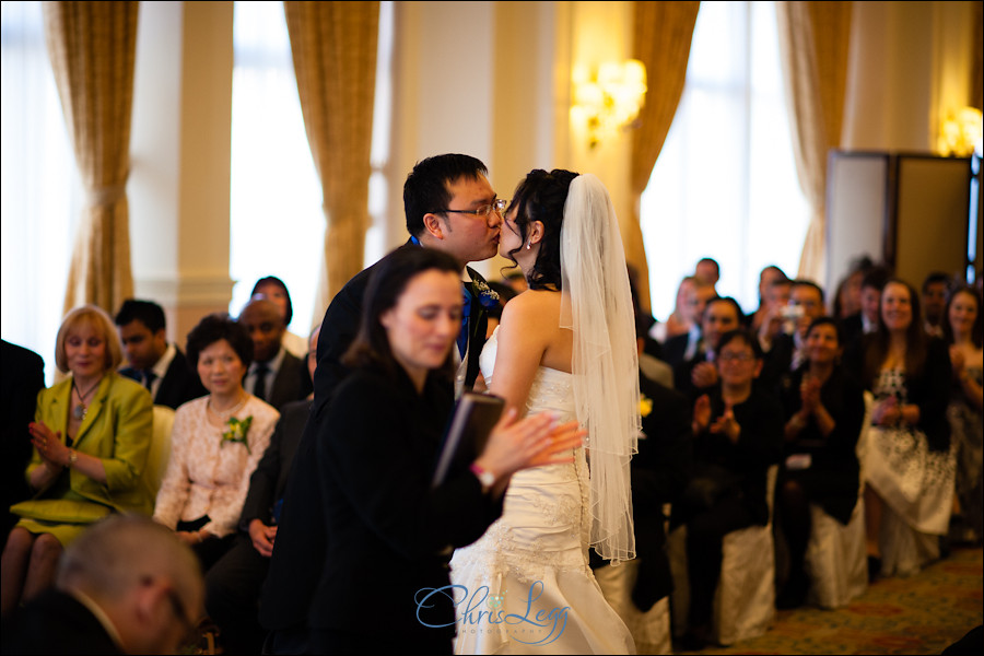 Traditional Chinese Tea Ceremony and Landmark Hotel Wedding