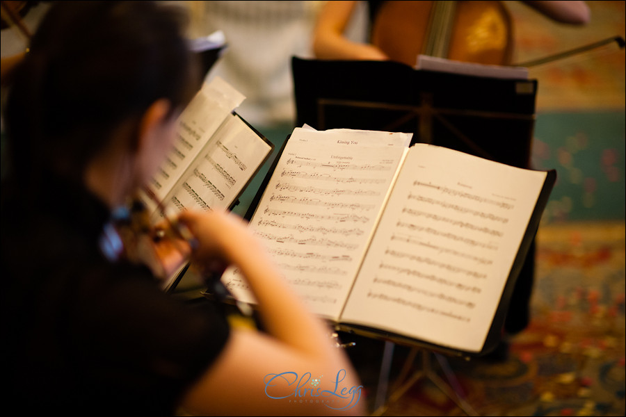 Traditional Chinese Tea Ceremony and Landmark Hotel Wedding