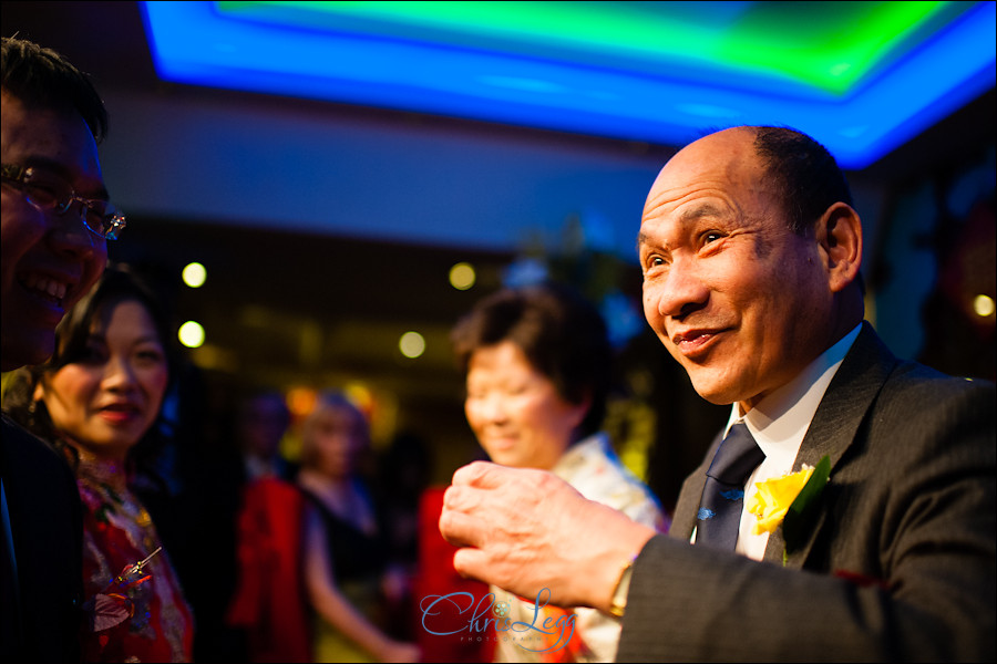 Traditional Chinese Tea Ceremony and Landmark Hotel Wedding