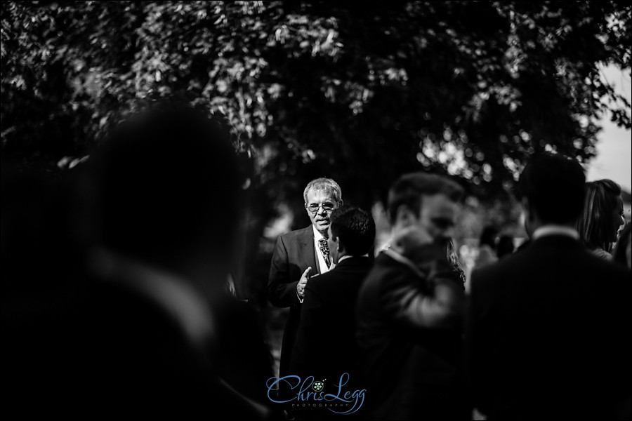 Berkshire Wedding Photographer at Stirrups Country House