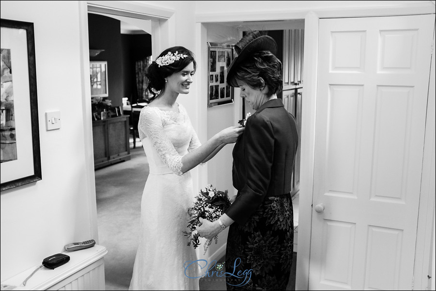 Red-Barn-Wedding-016