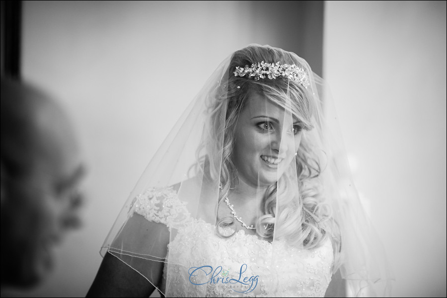 Wedding Photographt at Friern Manor Country Hotel 030