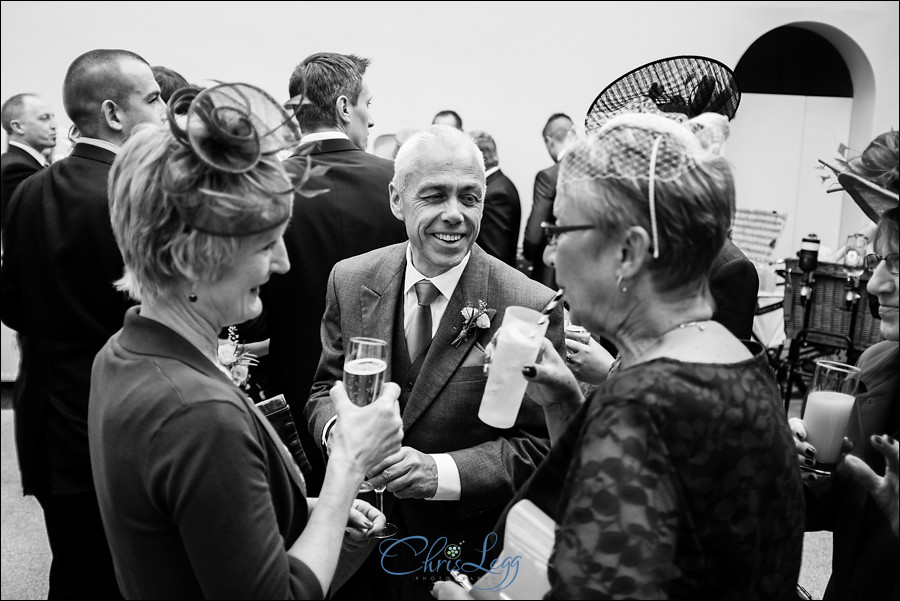 Hampton Court House Wedding Photography 029