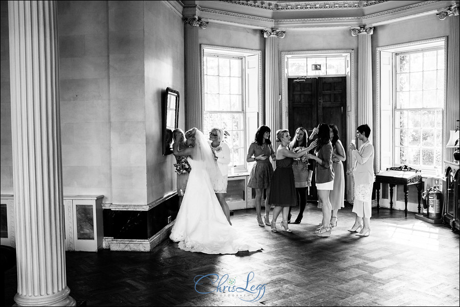 Hampton Court House Wedding Photography 052