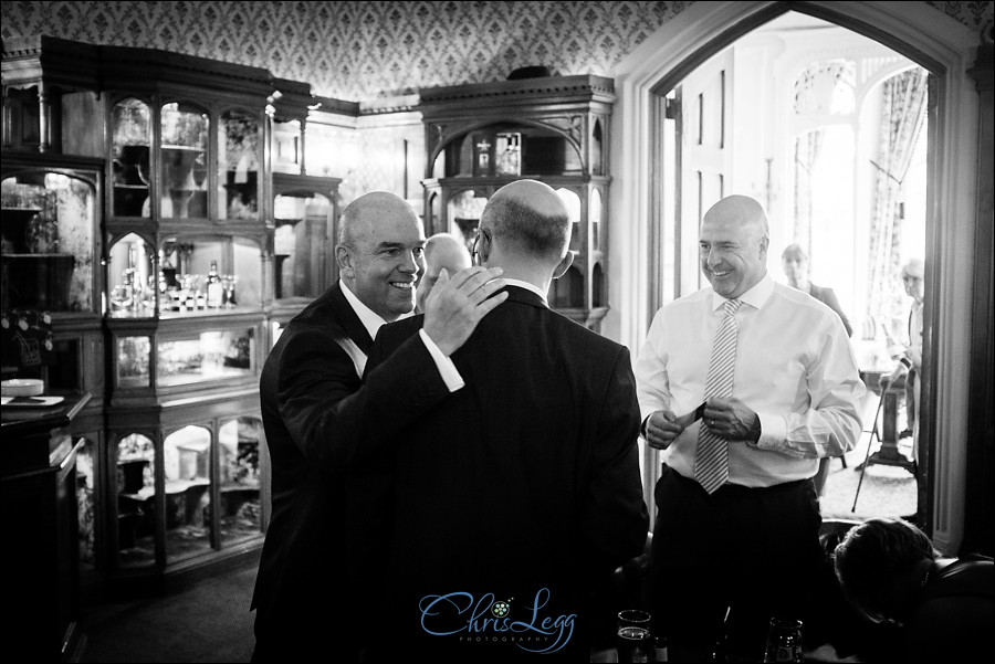 Oaklands Court Hotel Wedding Photography 008