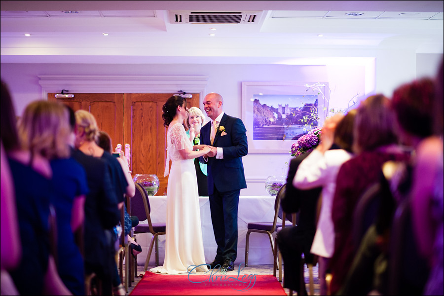 Oaklands Court Hotel Wedding Photography 016