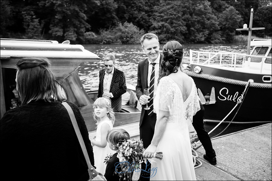 Oaklands Court Hotel Wedding Photography 024