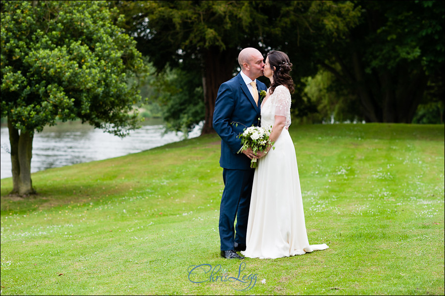 Oaklands Court Hotel Wedding Photography 056