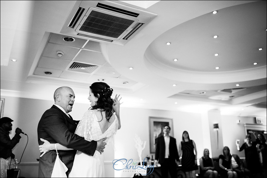 Oaklands Court Hotel Wedding Photography 085