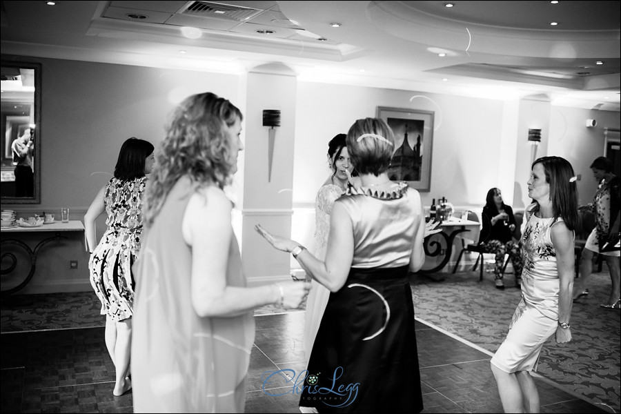 Oaklands Court Hotel Wedding Photography 092