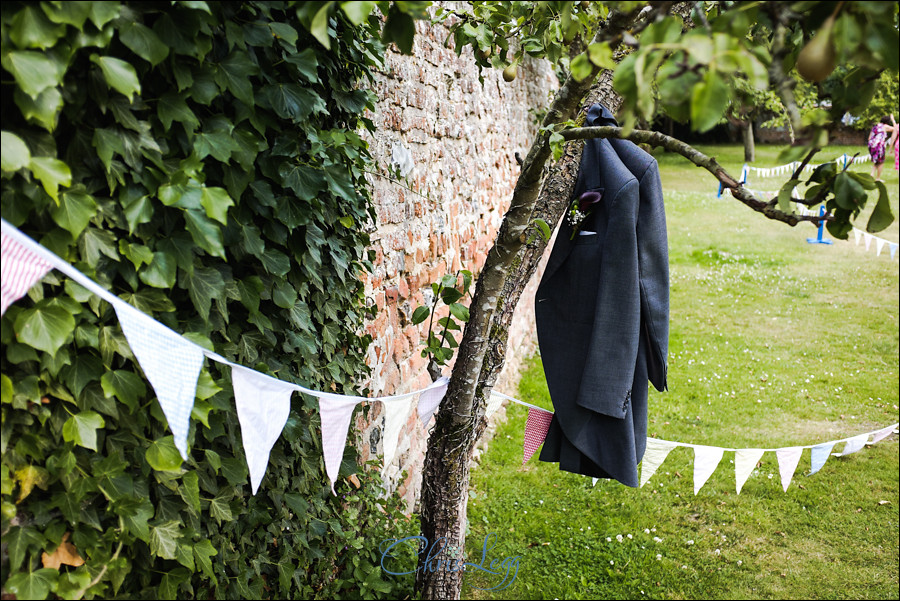 Wedding Photography at Ufton Court 057