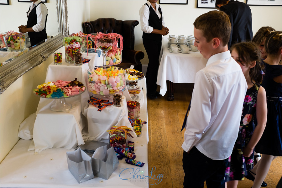 Pembroke_Lodge_Russell_Suite_Wedding_060