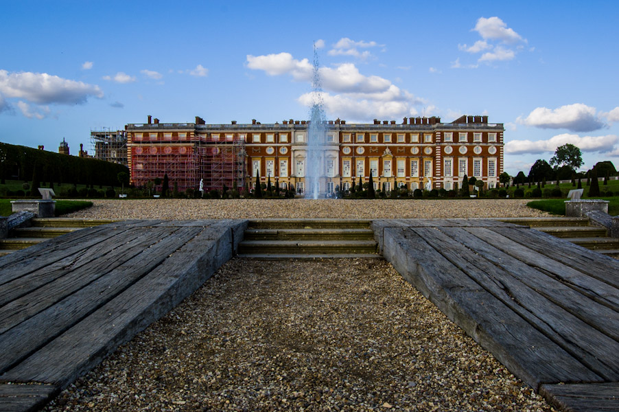 Wedding photography at Hampton Court Palace, Surrey